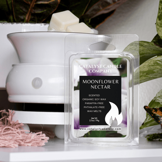 Floral aroma. Moonflower nectar scented soy wax melts. Catalyst Candle Company. LLC