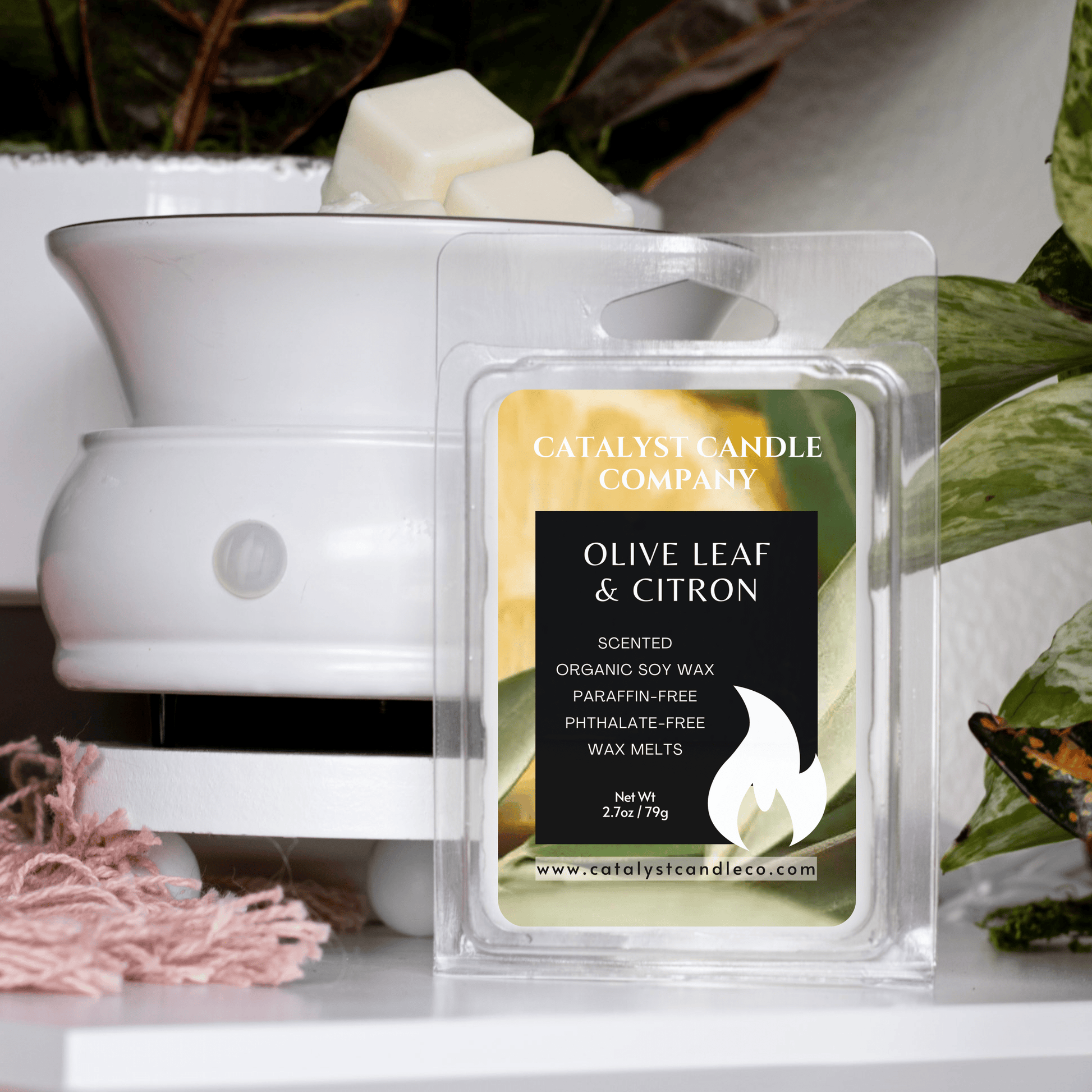 Fresh and clean aroma. Olive leaf and citron scented soy wax melts. Catalyst Candle Company, LLC