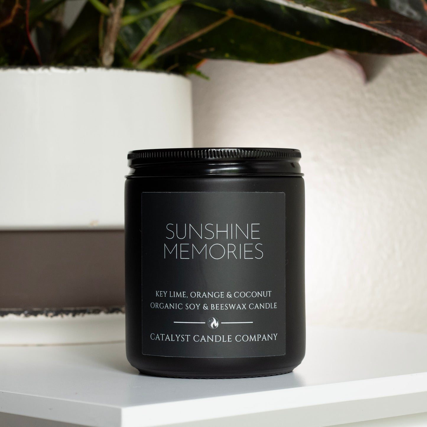 SUNSHINE MEMORIES | Key Lime, Orange & Coconut Scented | 7oz Single-Wick | Organic Soy & Beeswax Candle